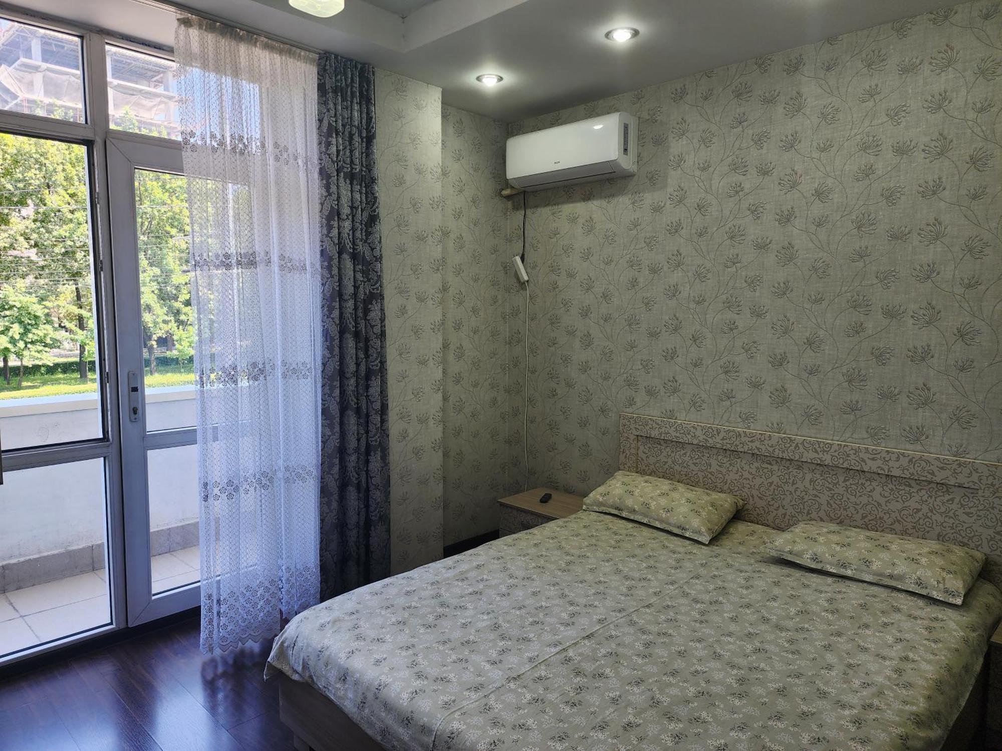 Apartments Paritet Bishkek Exterior foto